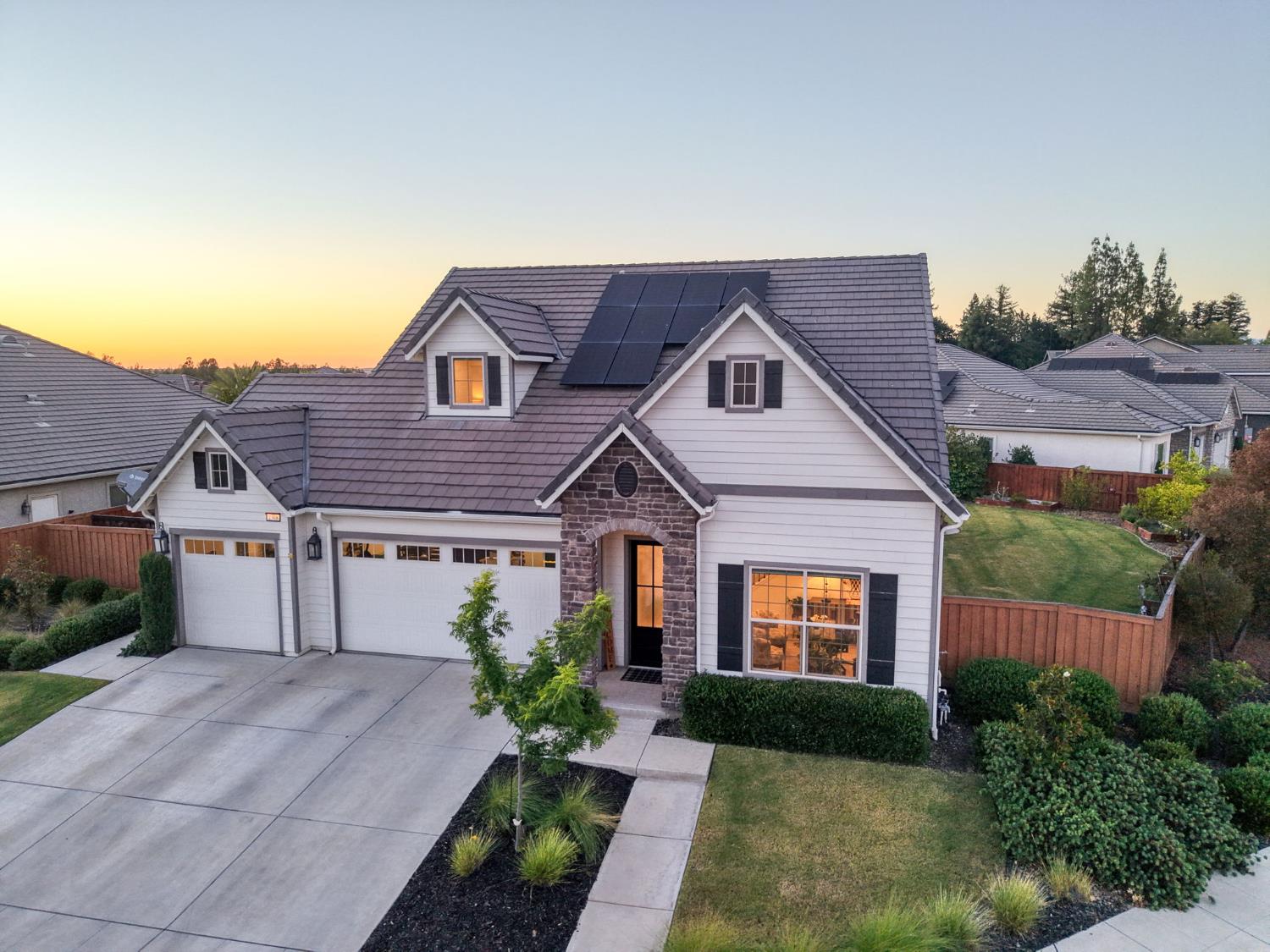 2308 E Mazie Ave, Fresno, CA 93730