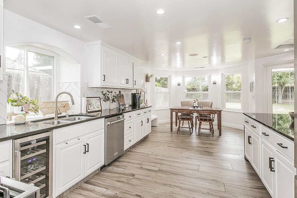 7721 N Cedar Ave, Fresno, CA 93720