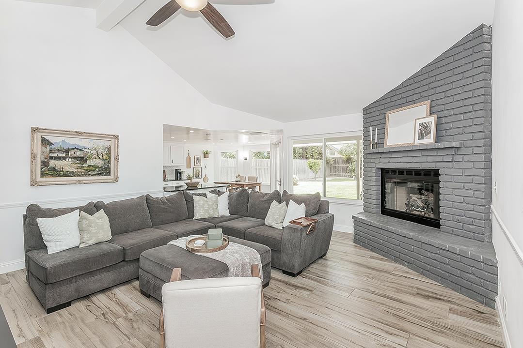 7721 N Cedar Ave, Fresno, CA 93720