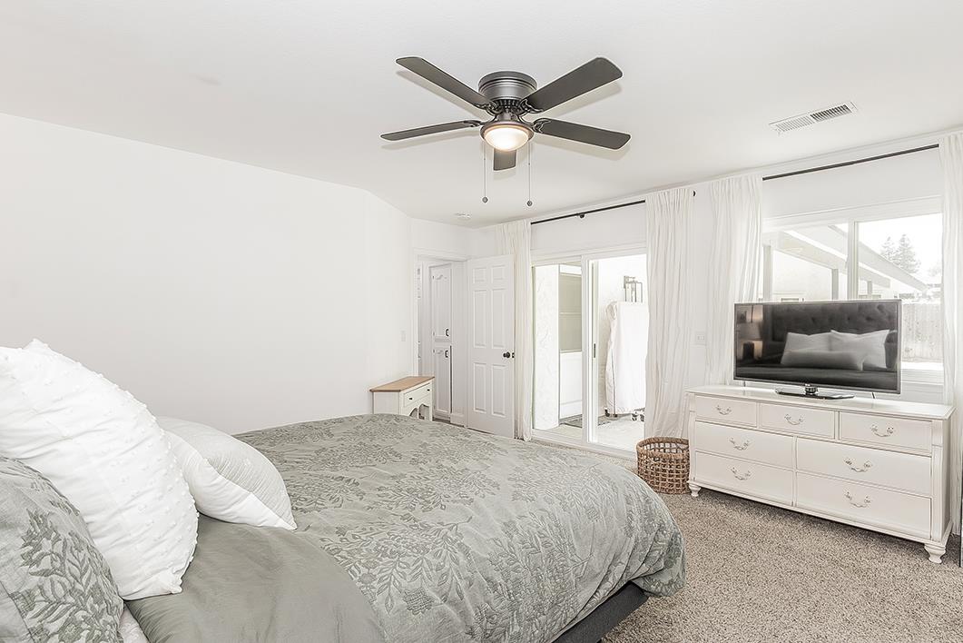 7721 N Cedar Ave, Fresno, CA 93720