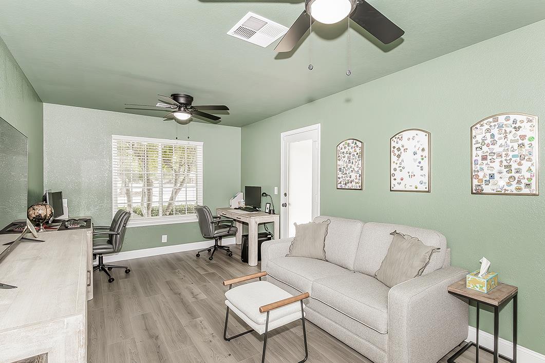 7721 N Cedar Ave, Fresno, CA 93720