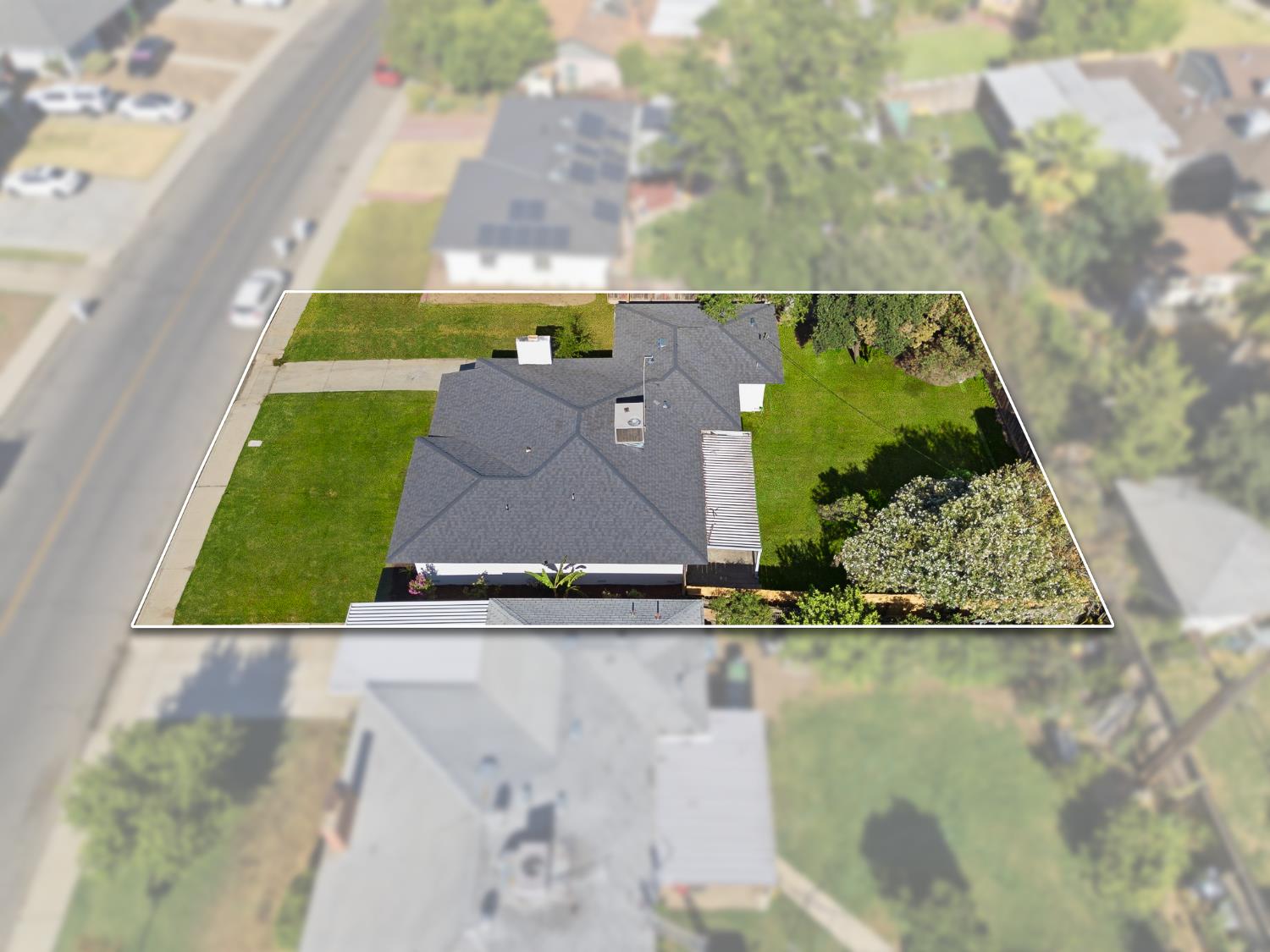 3442 E Weldon Ave, Fresno, CA 93703