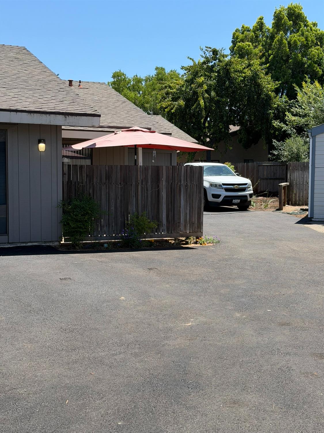 4619 N Emerson Ave, Fresno, CA 93722