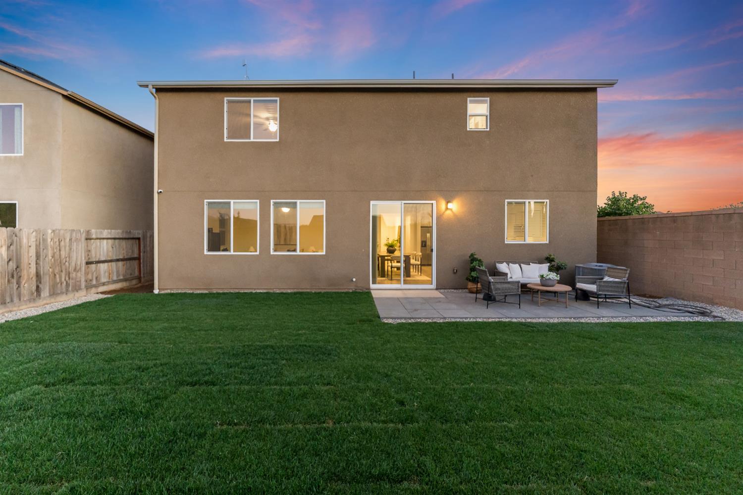 6690 E Adena Ave, Fresno, CA 93727