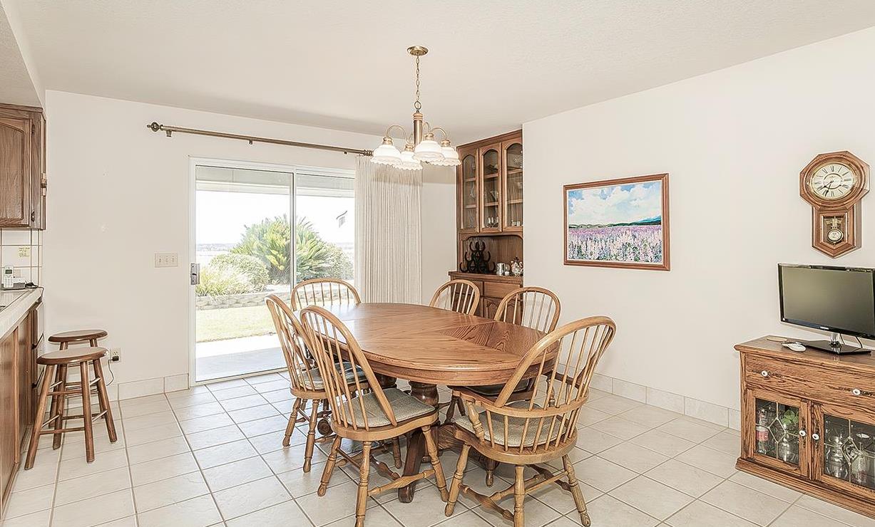 14404 Killarney Dr, Madera, CA 93636