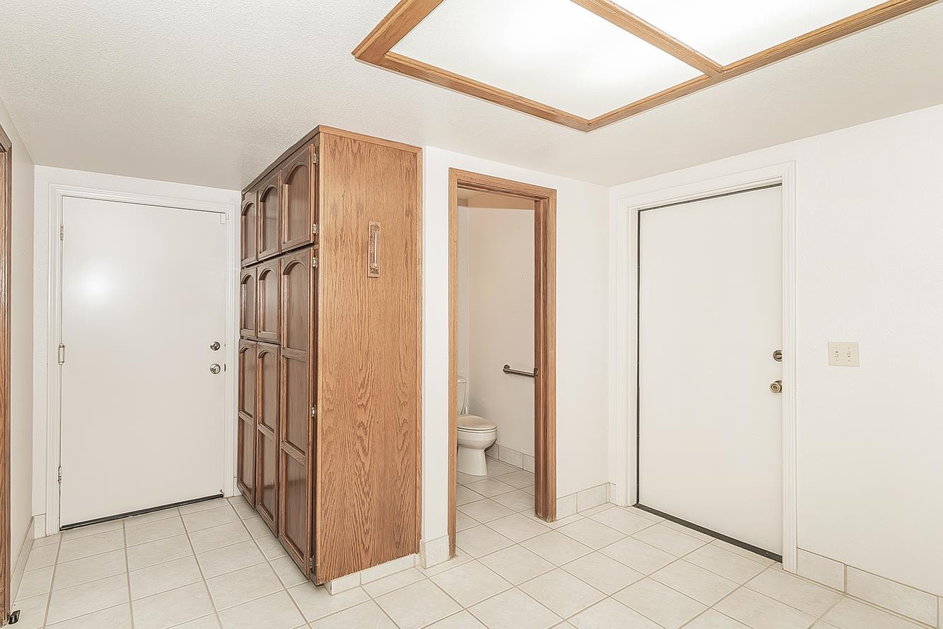 14404 Killarney Dr, Madera, CA 93636