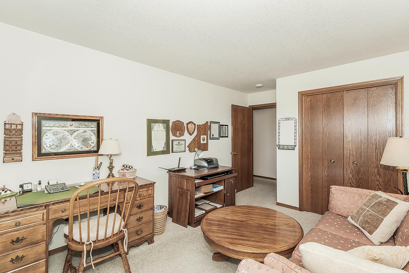 14404 Killarney Dr, Madera, CA 93636