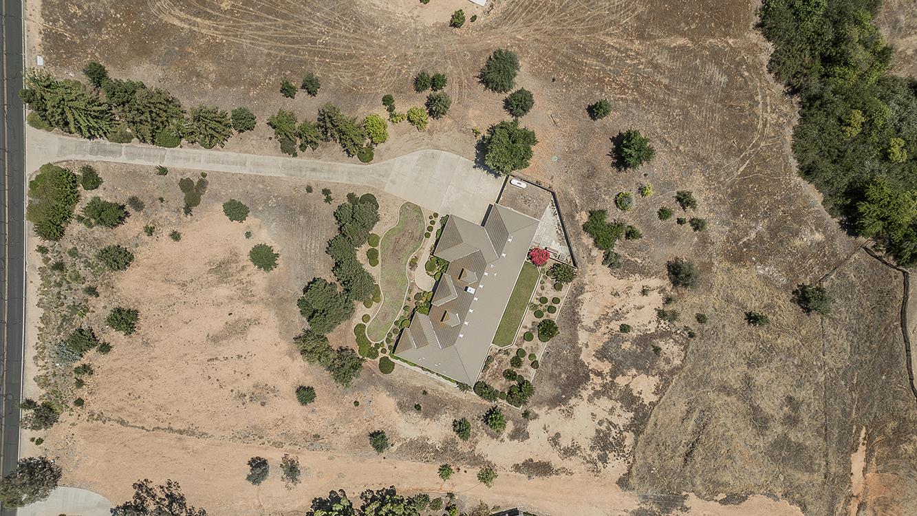 14404 Killarney Dr, Madera, CA 93636