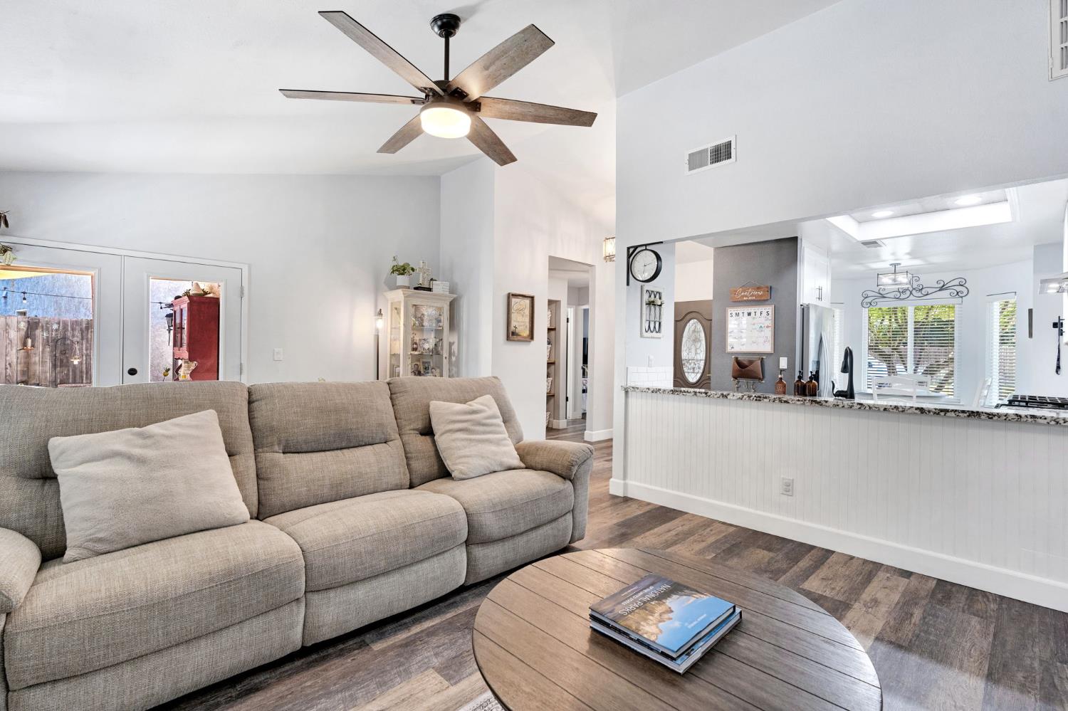 8735 Cedar #132, Fresno, CA 93720