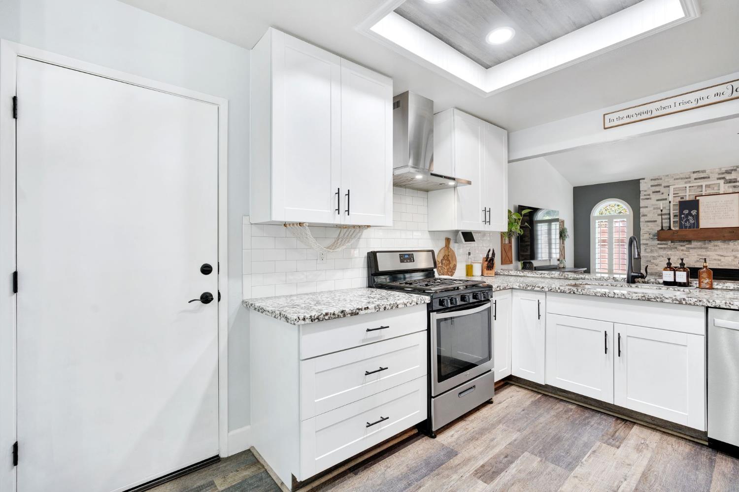 8735 Cedar #132, Fresno, CA 93720