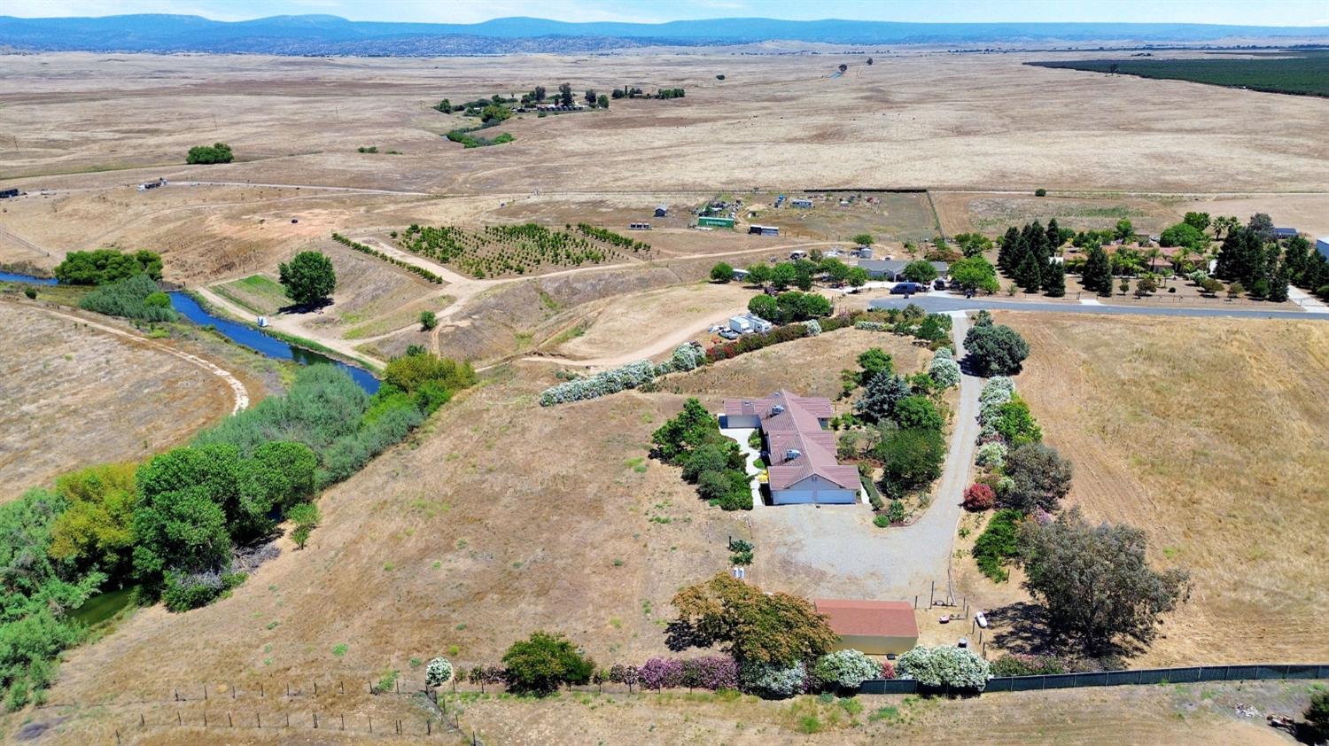 22250 stabulis Ct, Madera, CA 93638