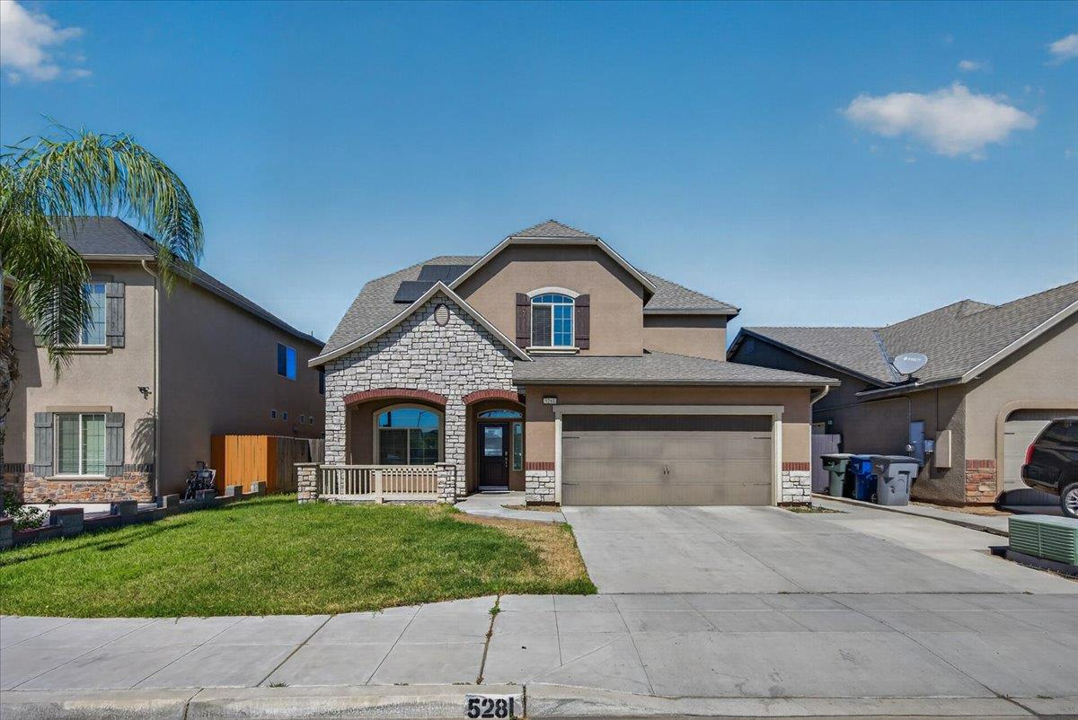 5281 N Phoenix Ave, Fresno, CA 93723
