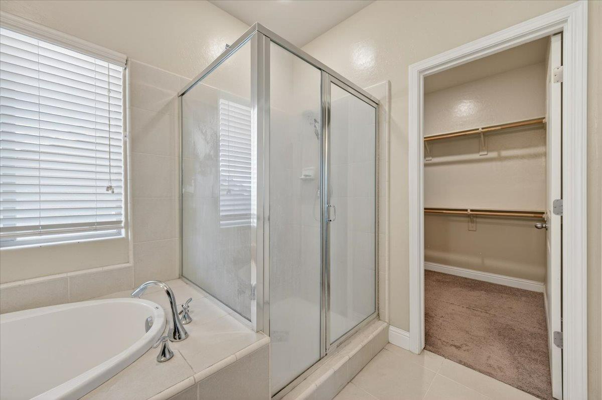 5281 N Phoenix Ave, Fresno, CA 93723