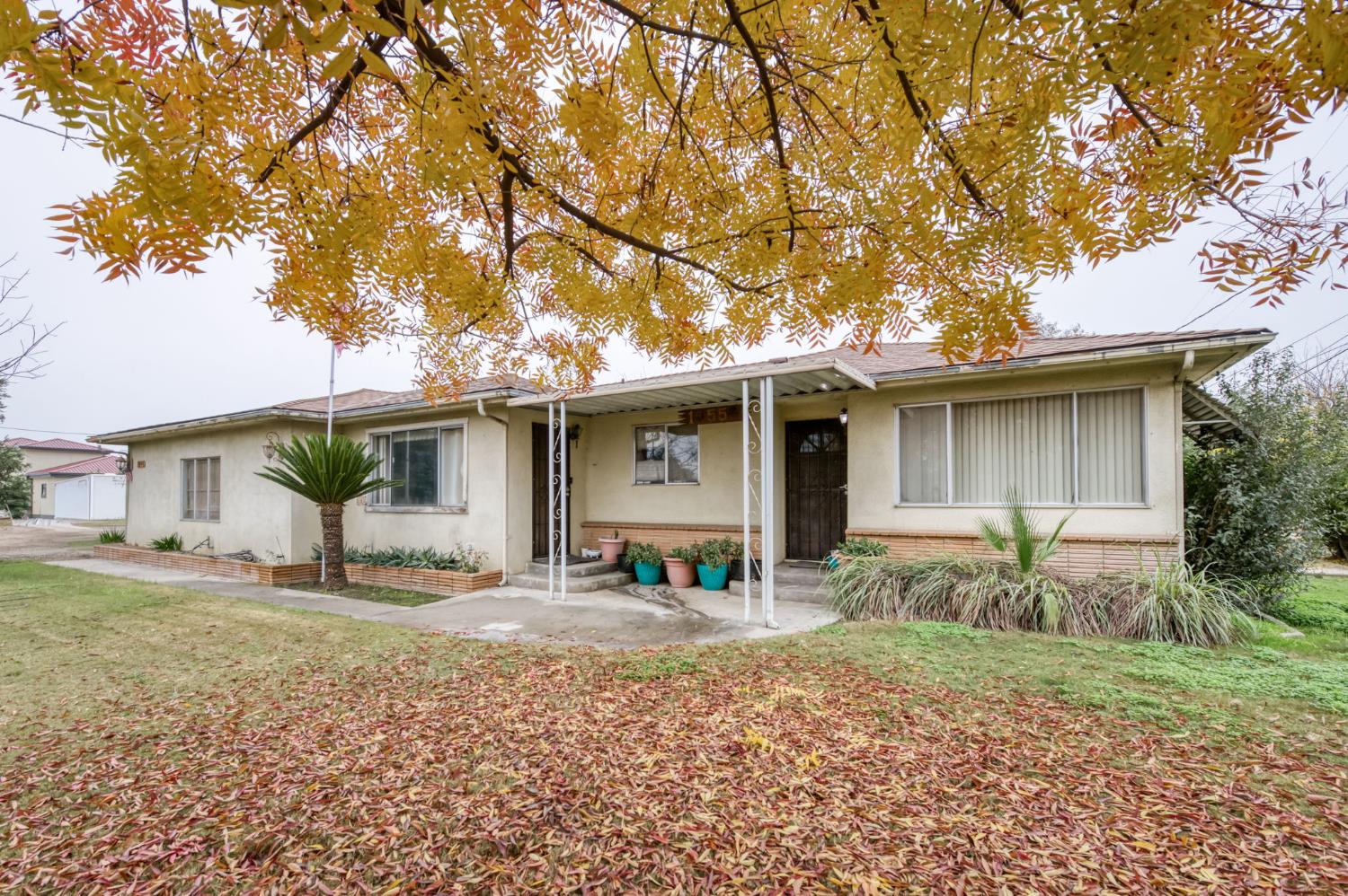 1055 E Dinuba Ave, Reedley, CA 93654
