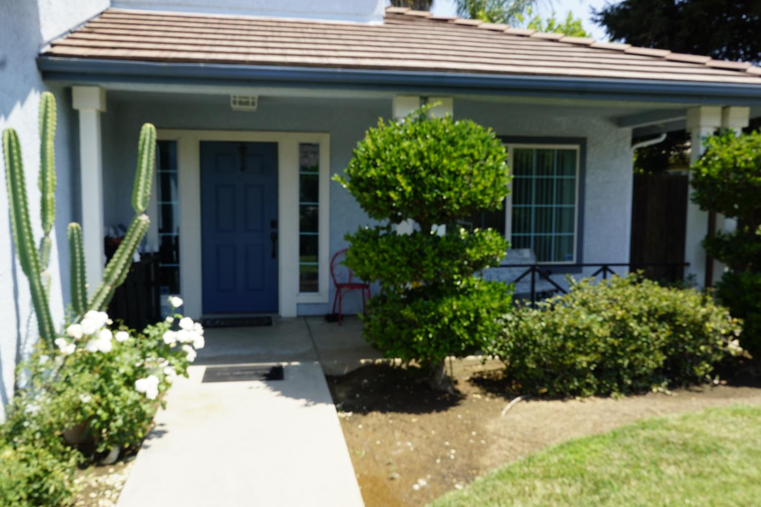 2741 Fremont Ave, Clovis, CA 93611
