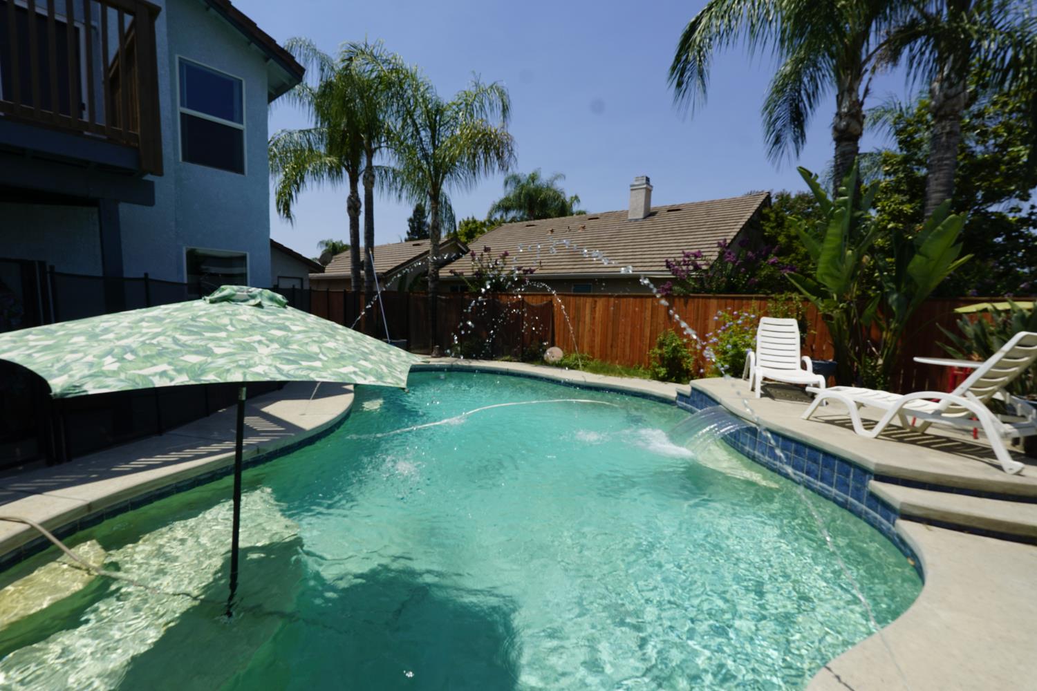 2741 Fremont Ave, Clovis, CA 93611