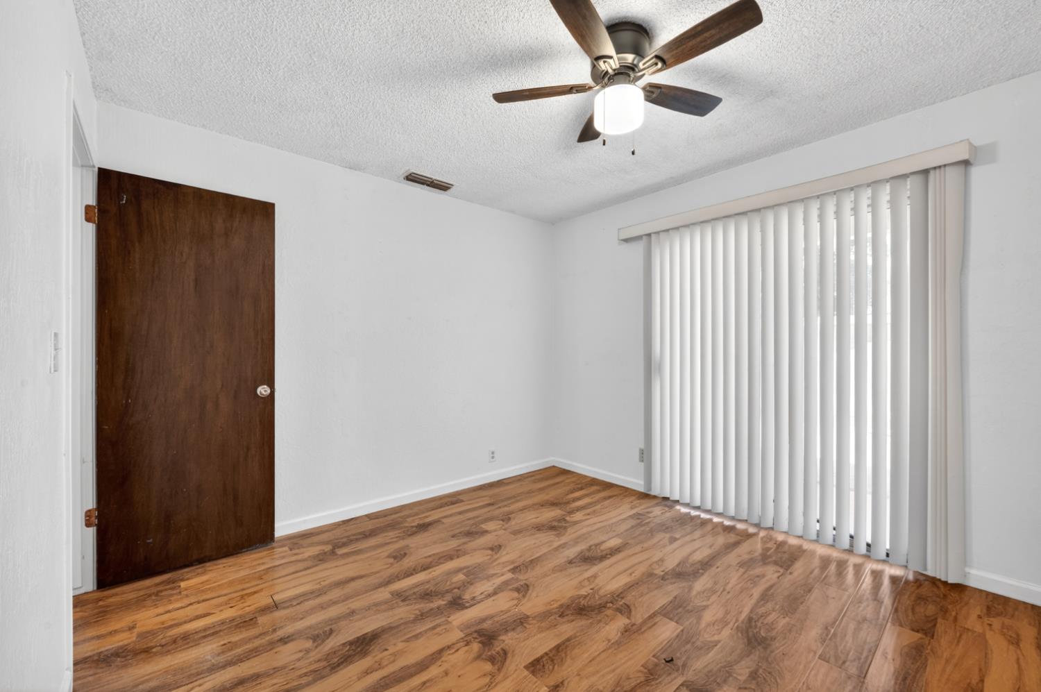 4236 N Cornelia Ave, Fresno, CA 93722