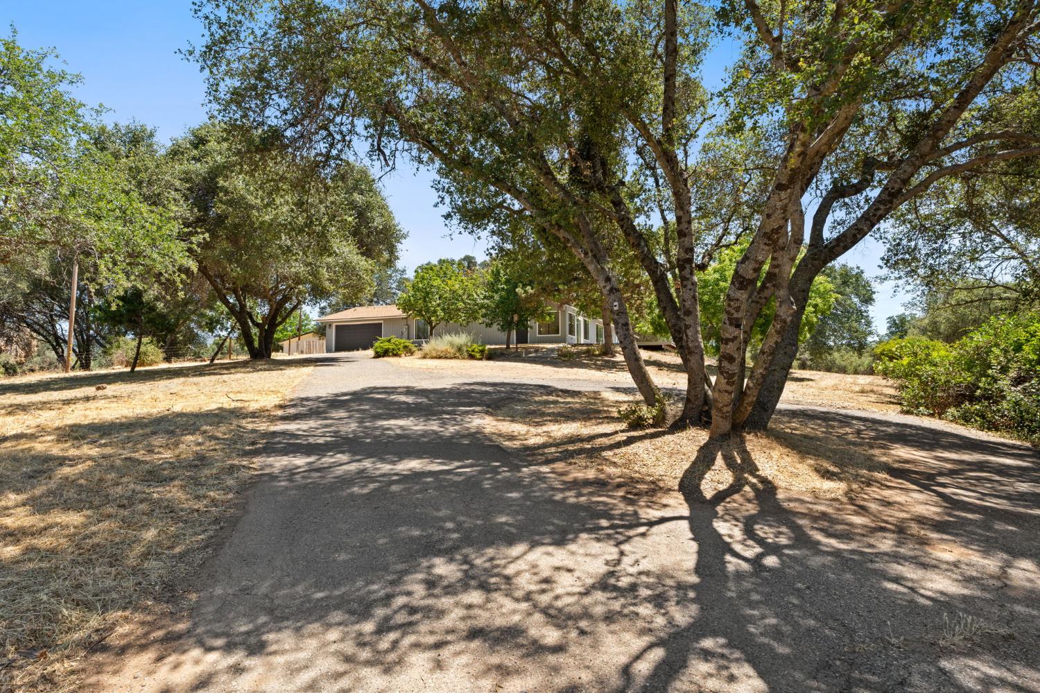 32157 Navajo, Coarsegold, CA 93614