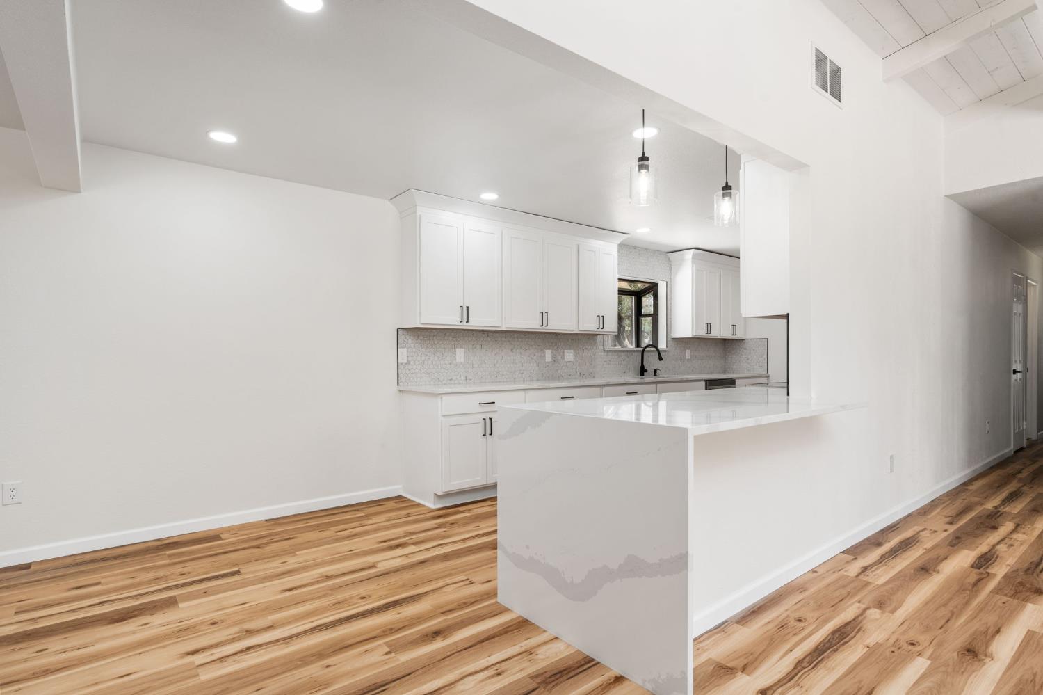 32157 Navajo, Coarsegold, CA 93614