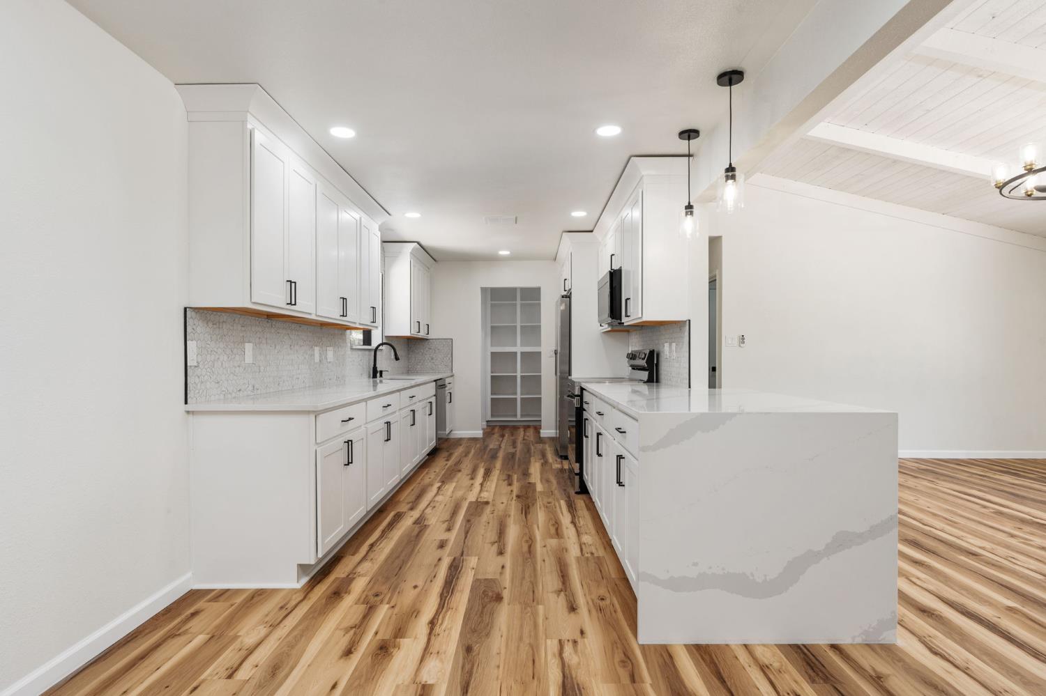 32157 Navajo, Coarsegold, CA 93614
