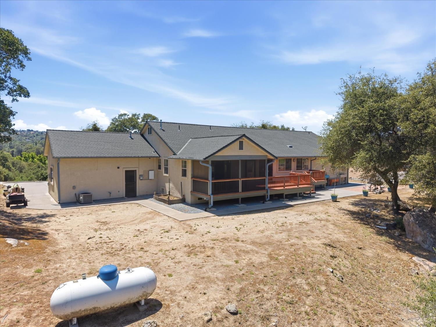 42781 Badger Circle Dr, Coarsegold, CA 93614