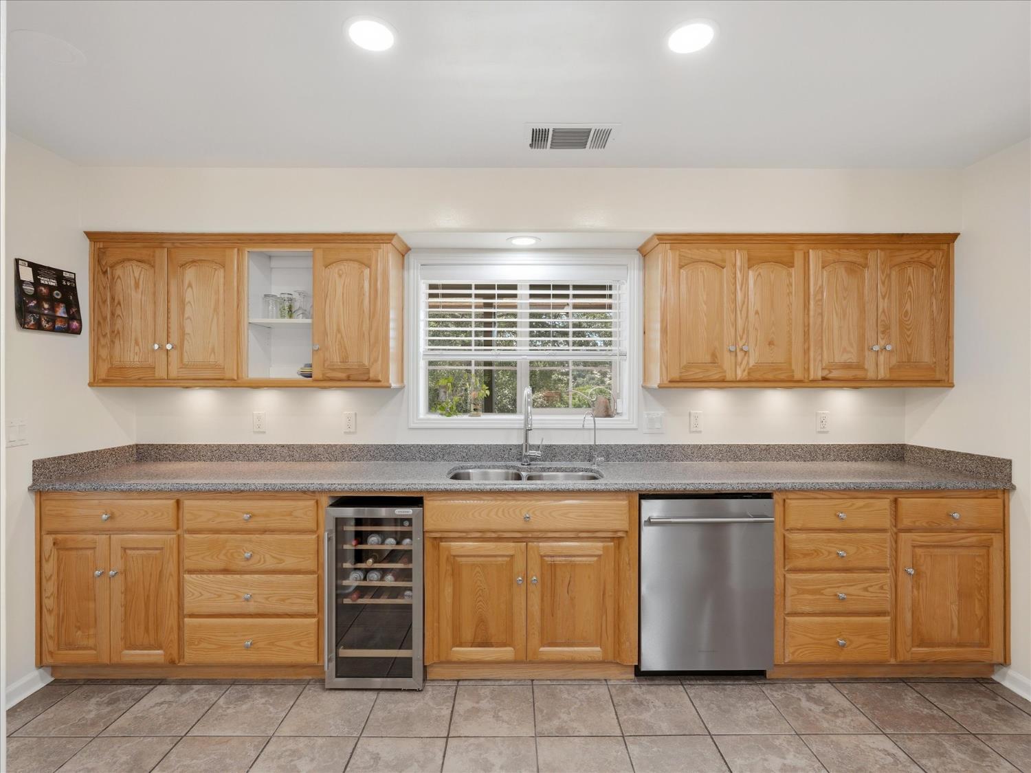 42781 Badger Circle Dr, Coarsegold, CA 93614