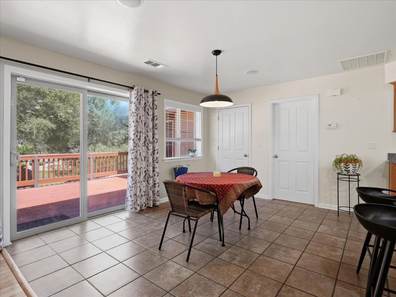 42781 Badger Circle Dr, Coarsegold, CA 93614