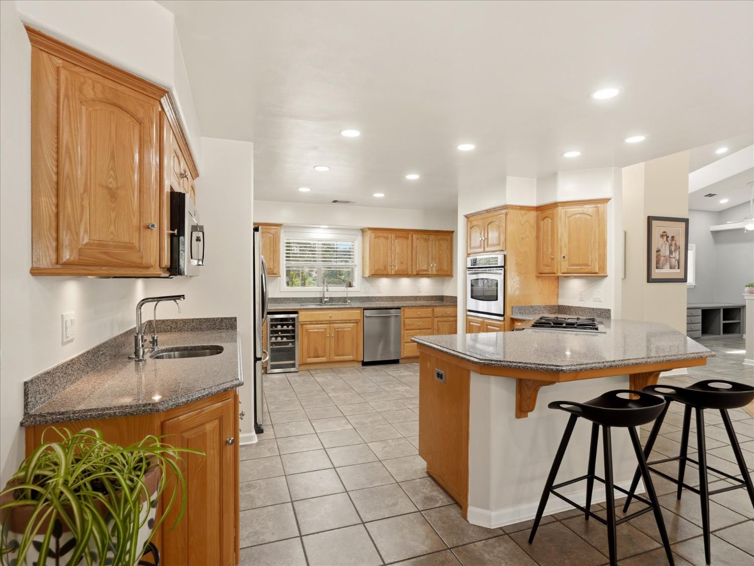 42781 Badger Circle Dr, Coarsegold, CA 93614