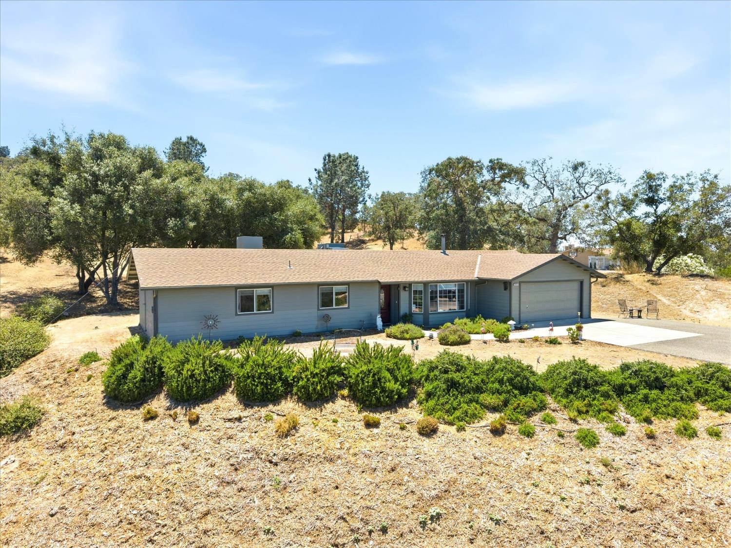 30491 Sentinel Dr, Coarsegold, CA 93614