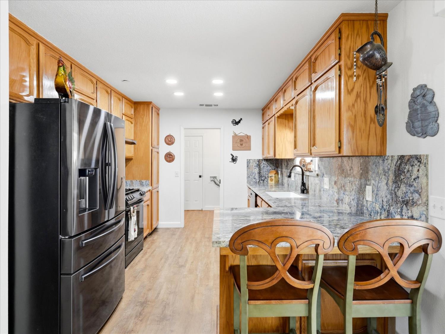 30491 Sentinel Dr, Coarsegold, CA 93614