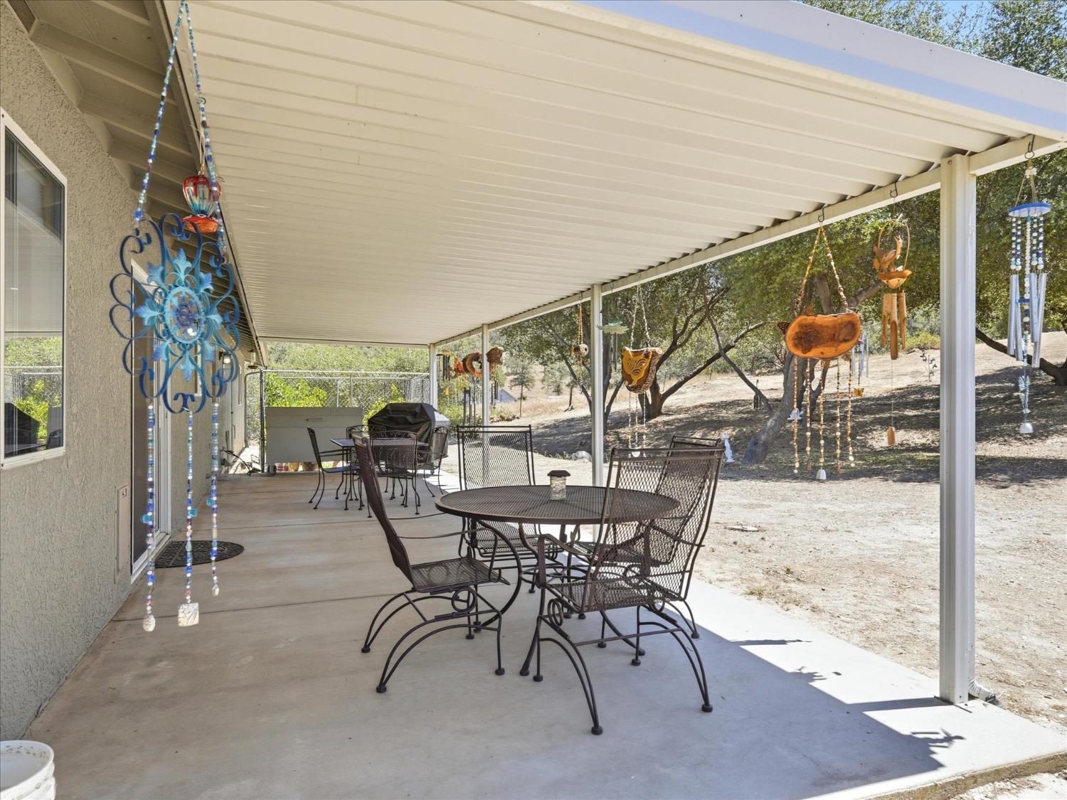 30491 Sentinel Dr, Coarsegold, CA 93614