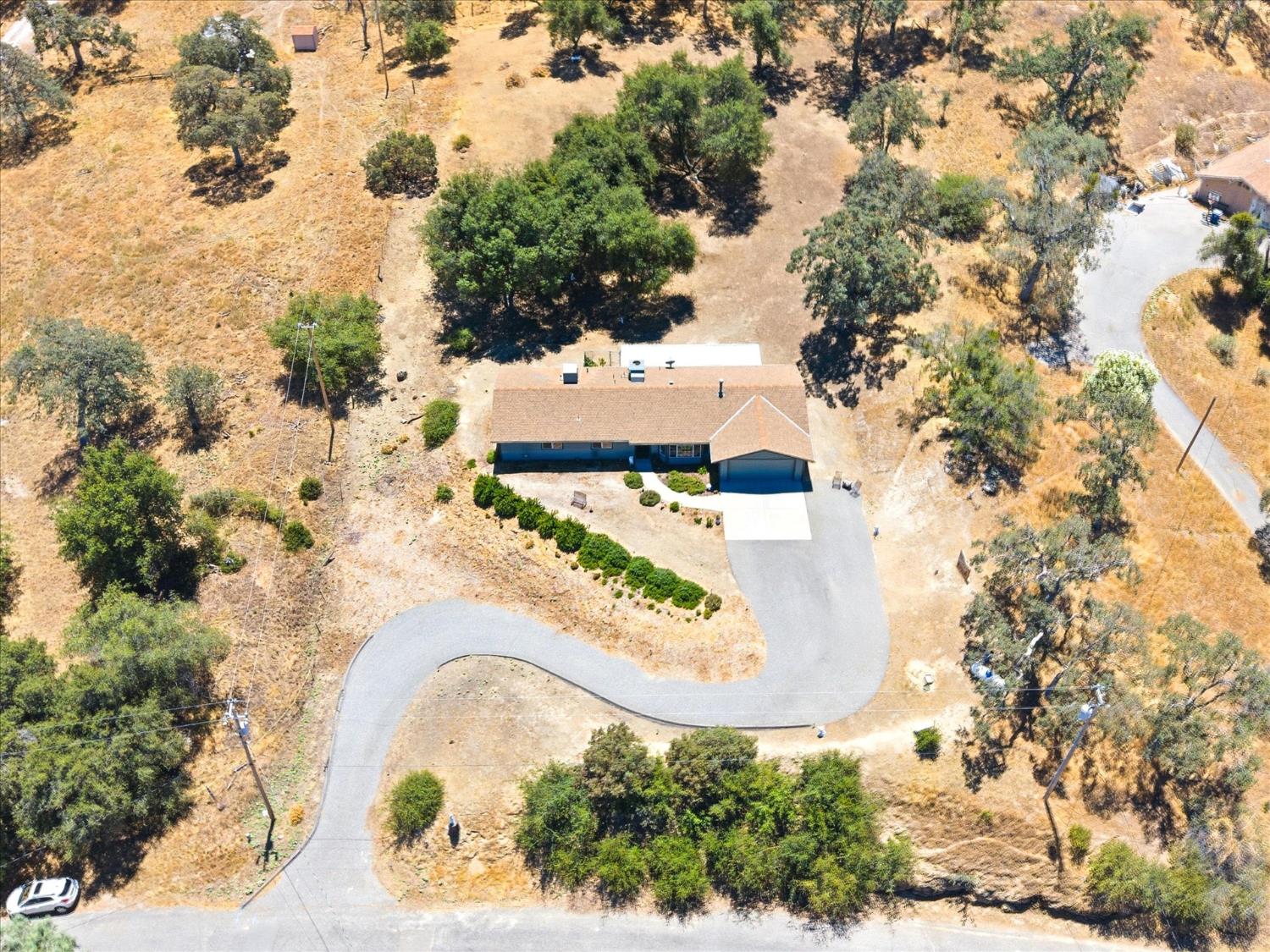 30491 Sentinel Dr, Coarsegold, CA 93614