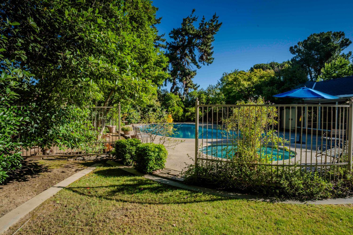 6343 N Teilman Ave, Fresno, CA 93711