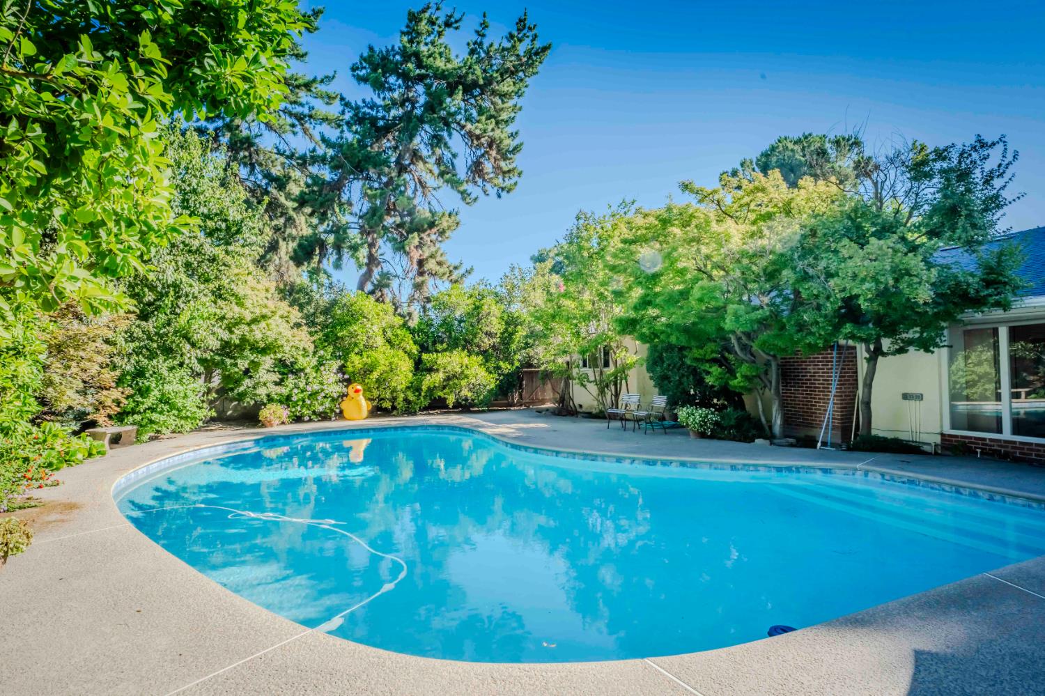 6343 N Teilman Ave, Fresno, CA 93711