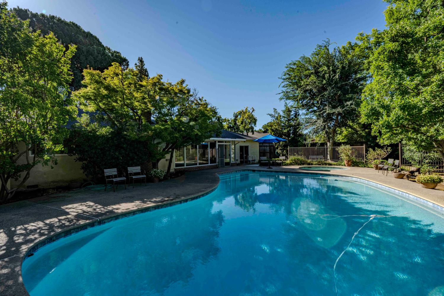 6343 N Teilman Ave, Fresno, CA 93711