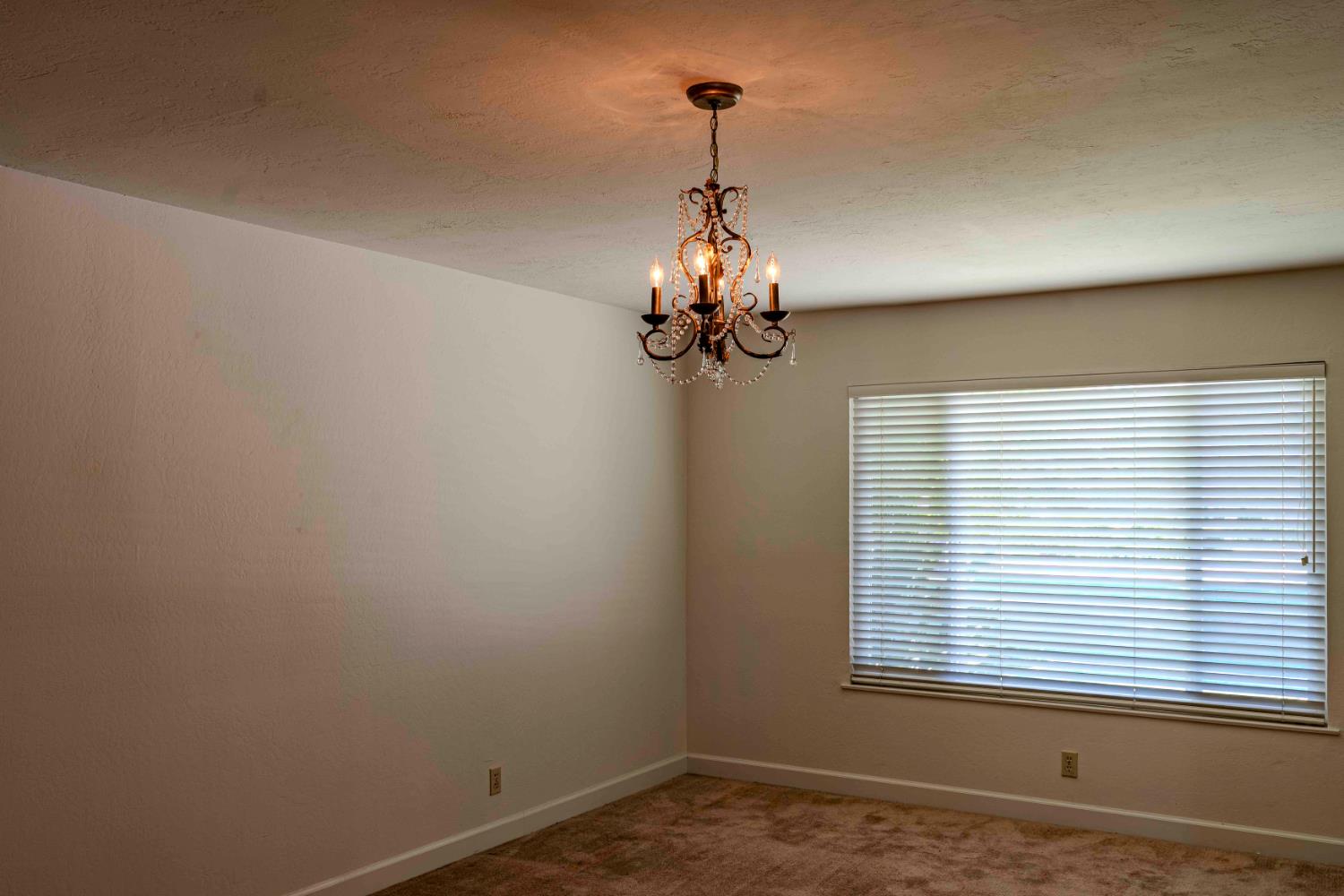 6343 N Teilman Ave, Fresno, CA 93711