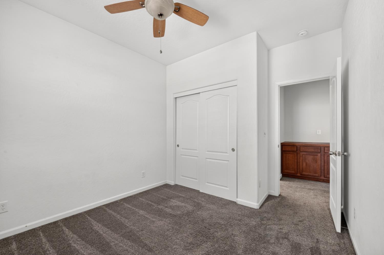 5507 N Gates Ave, Fresno, CA 93722