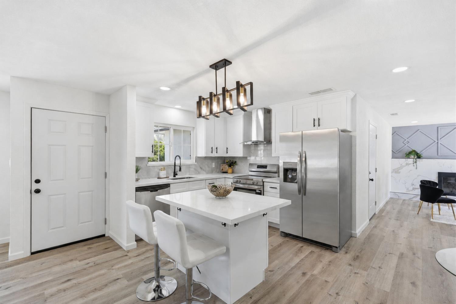 1850 Phoenix Way, Merced, CA 95348