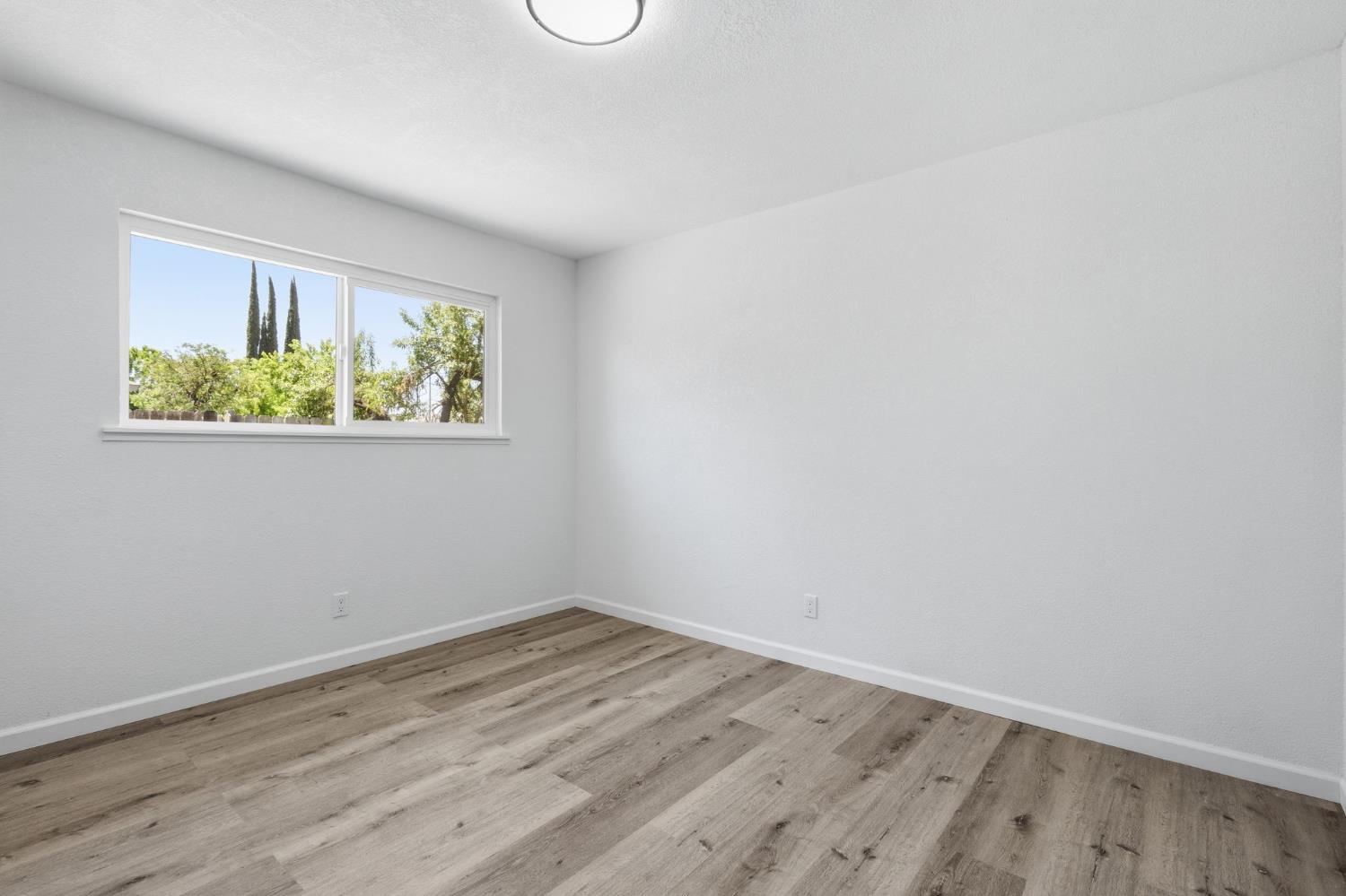 1850 Phoenix Way, Merced, CA 95348