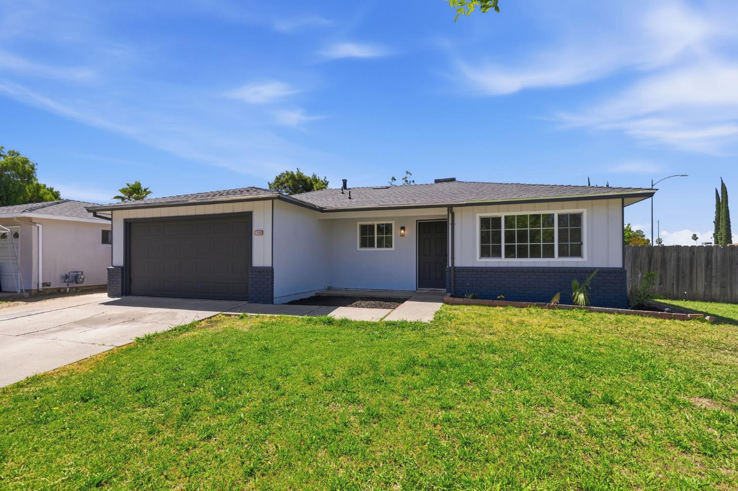 1850 Phoenix Way, Merced, CA 95348
