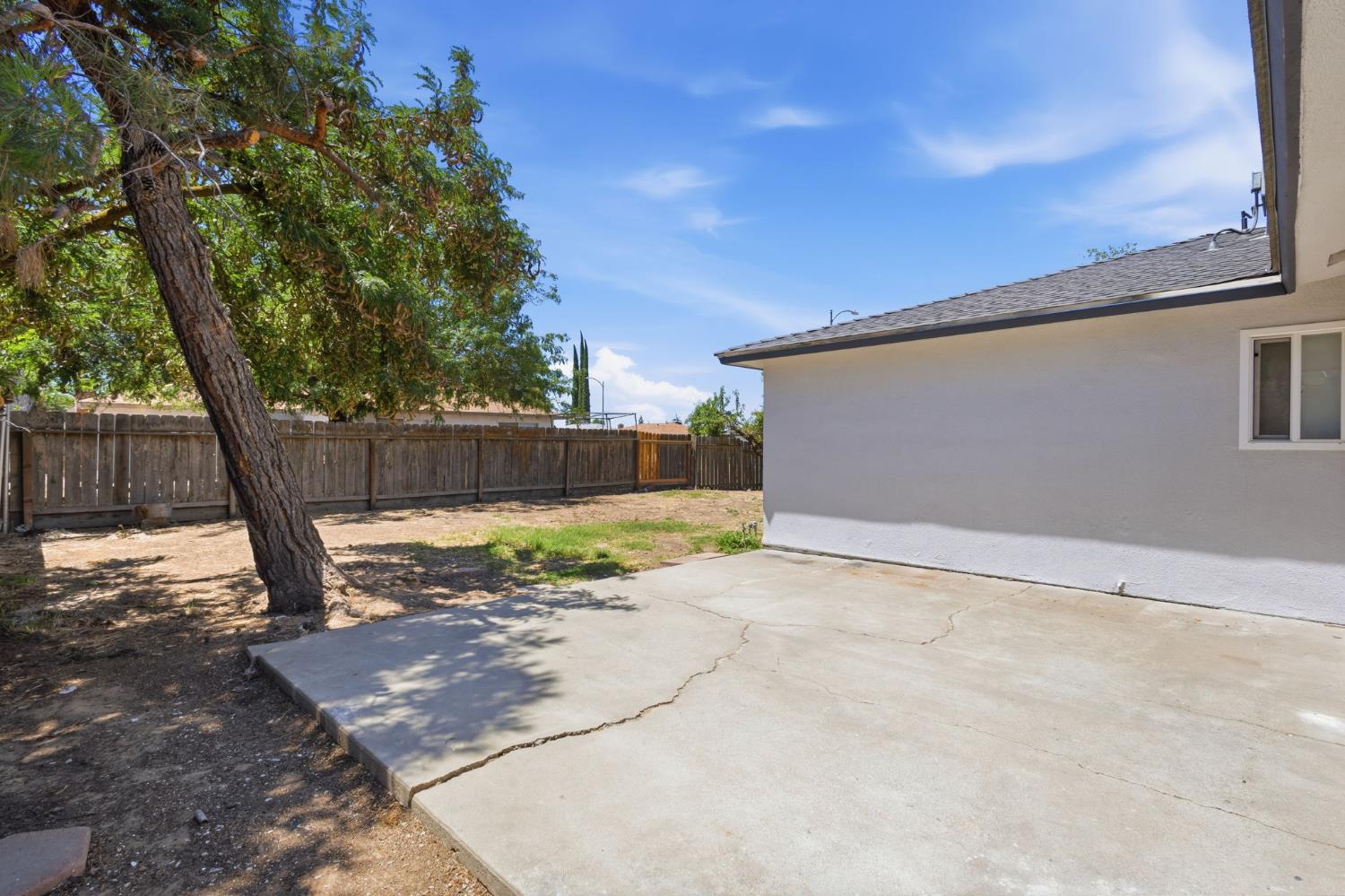 1850 Phoenix Way, Merced, CA 95348