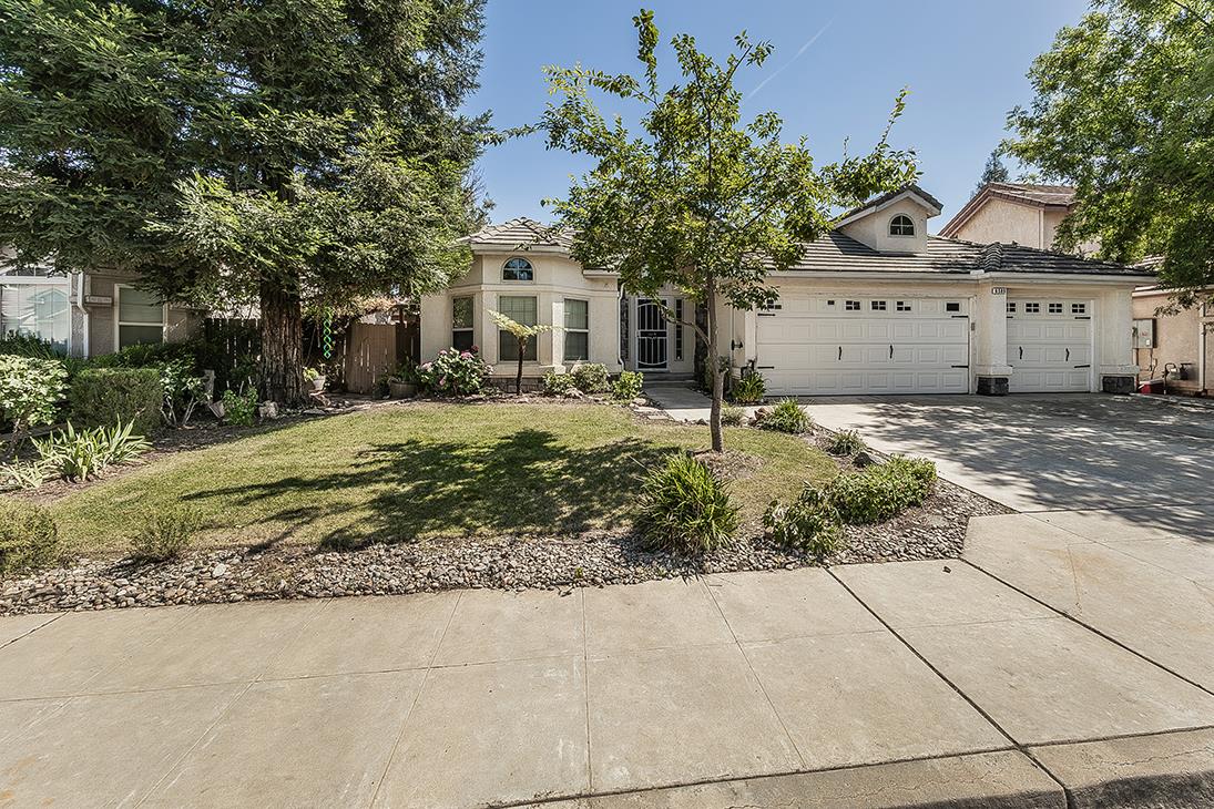 6589 E Michigan Ave, Fresno, CA 93727