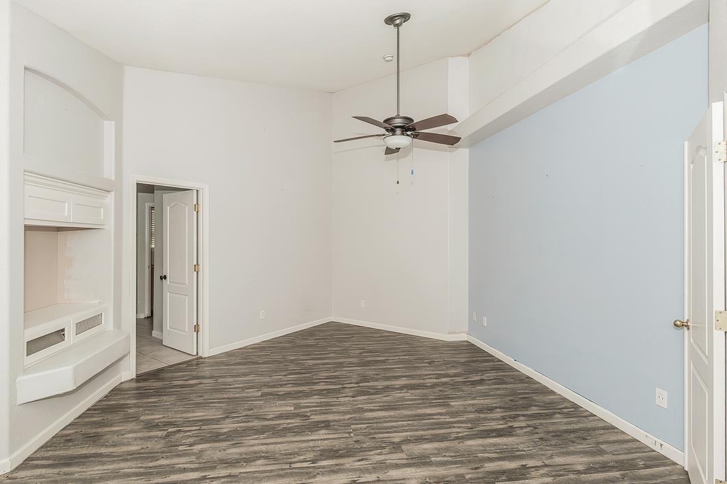 6589 E Michigan Ave, Fresno, CA 93727