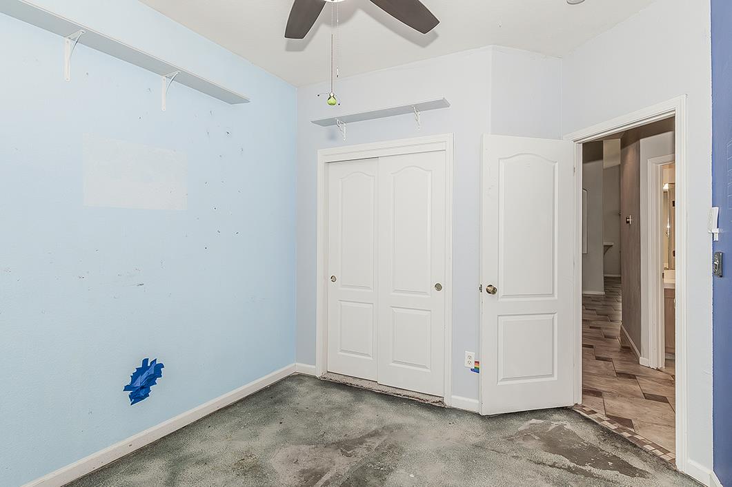 6589 E Michigan Ave, Fresno, CA 93727