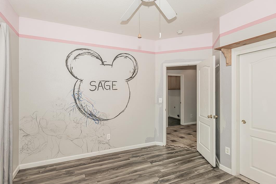6589 E Michigan Ave, Fresno, CA 93727