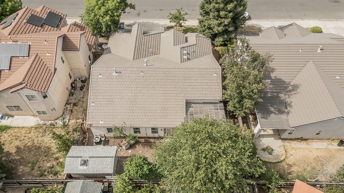 6589 E Michigan Ave, Fresno, CA 93727