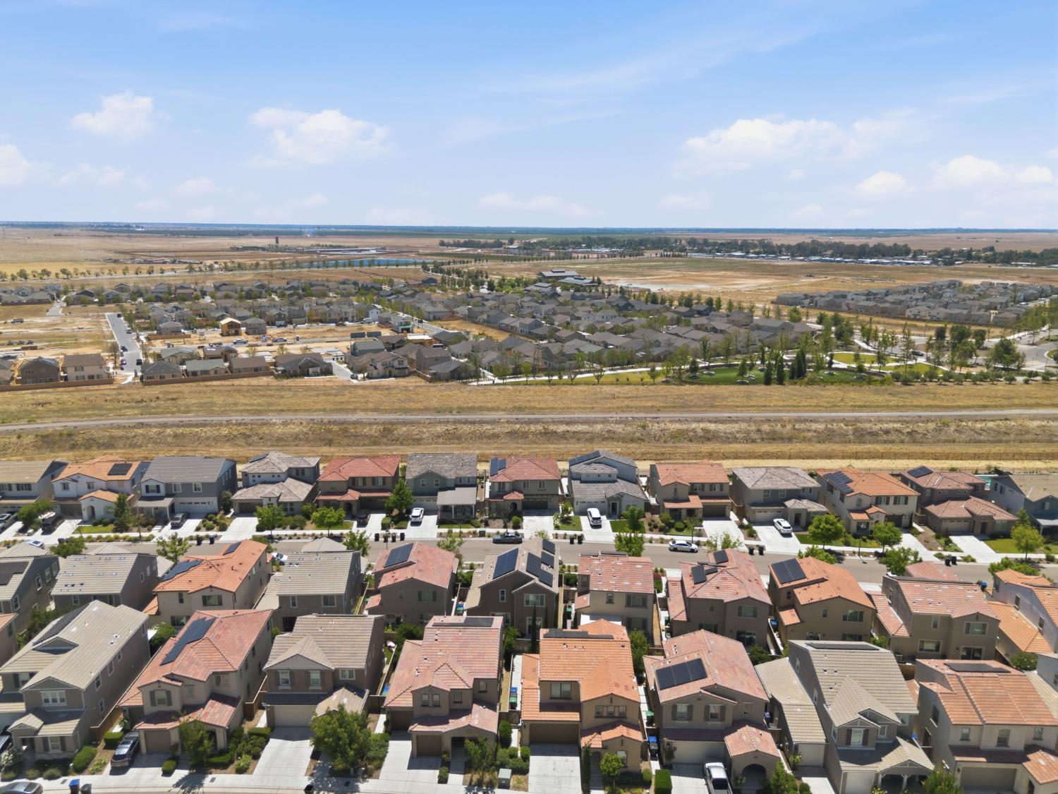 4322 Hillside Rd, Madera, CA 93636