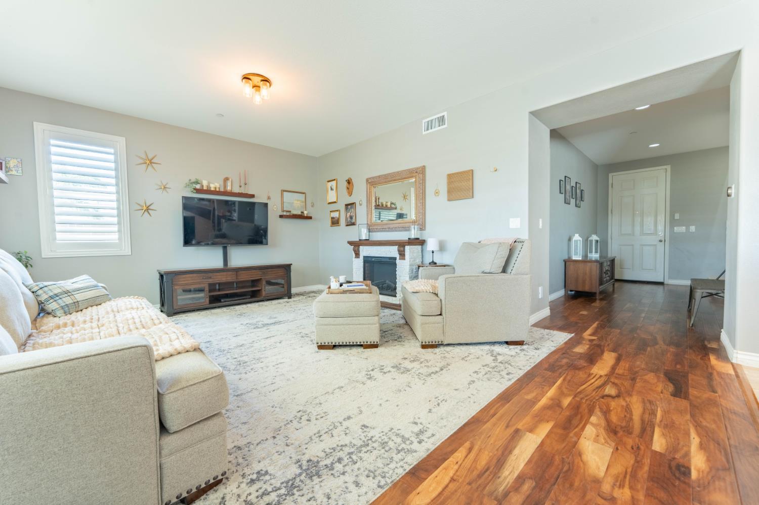 1128 Caddie Loop, Lemoore, CA 93245