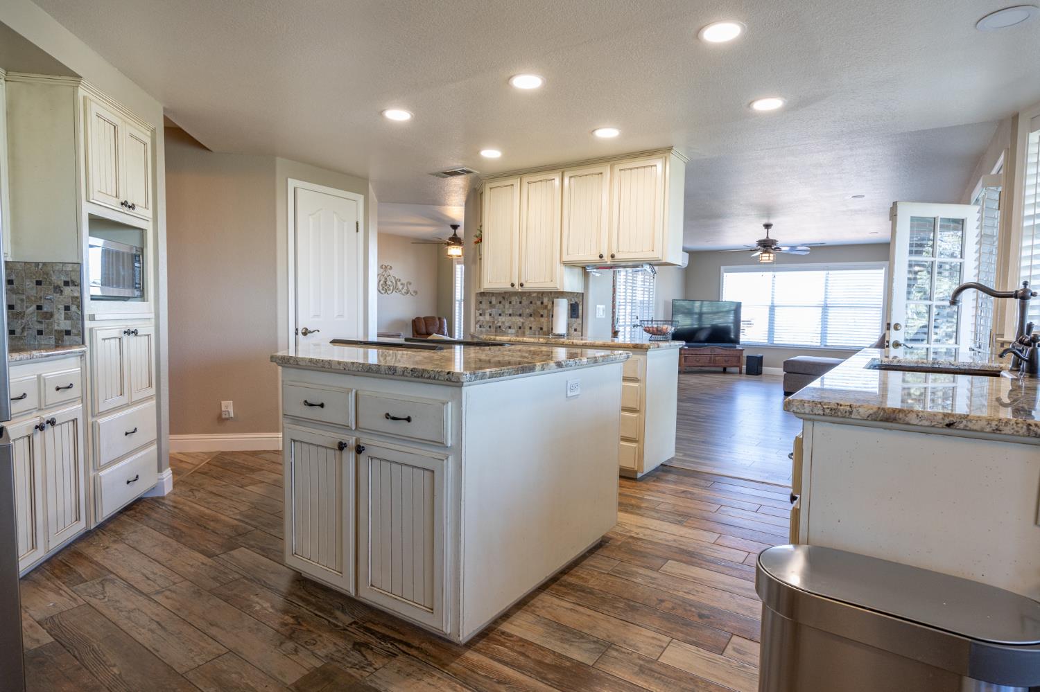 41101 Lilley Mountain Dr, Coarsegold, CA 93614