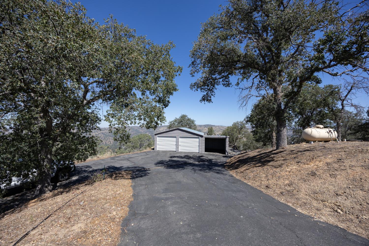 41101 Lilley Mountain Dr, Coarsegold, CA 93614